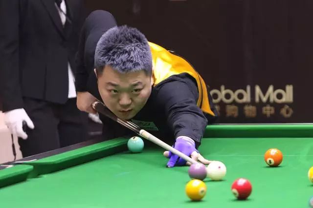 护士兵和公 护士兵和公