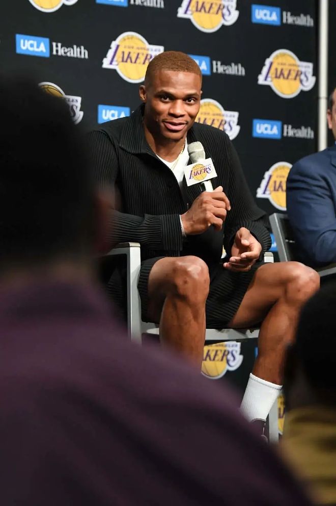 西高校电子 西高校电子